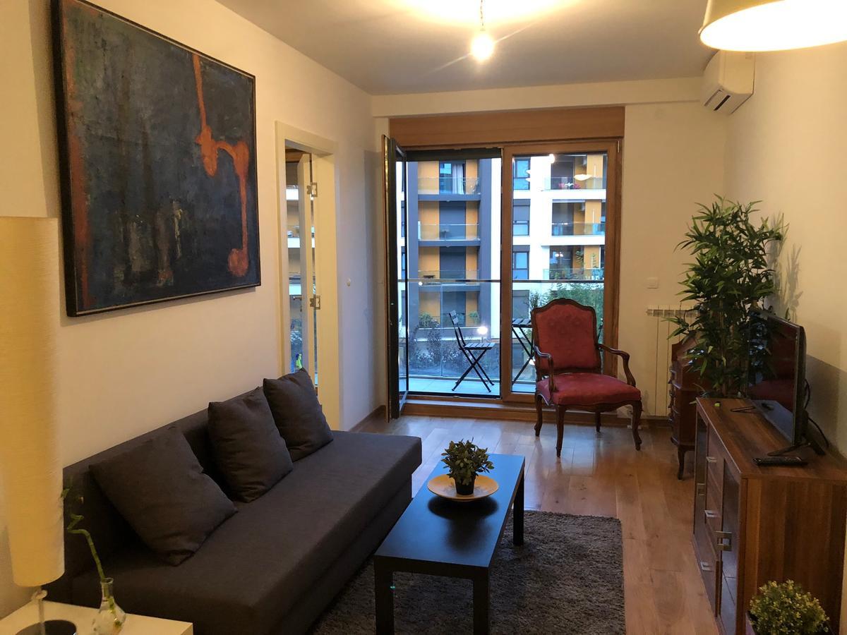 99 Muses Apartments Dordegol 外观 照片